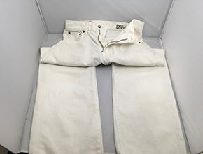 白いズボンのシミ、汚れ除去